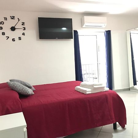 Dilemma Bed & Breakfast Наполи Екстериор снимка