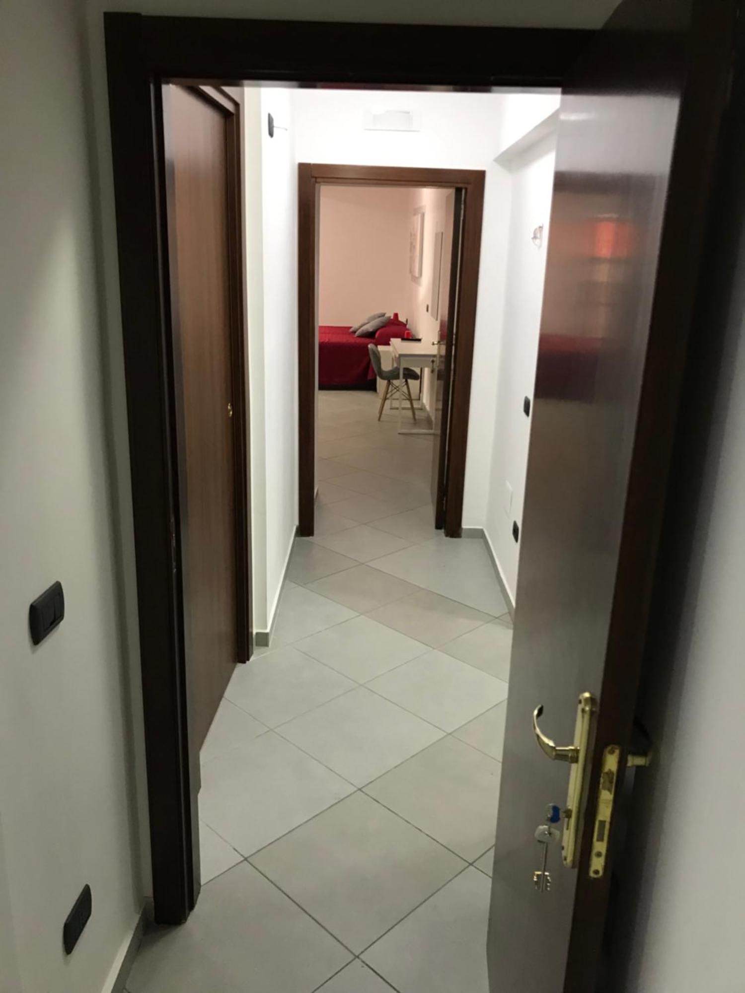 Dilemma Bed & Breakfast Наполи Екстериор снимка
