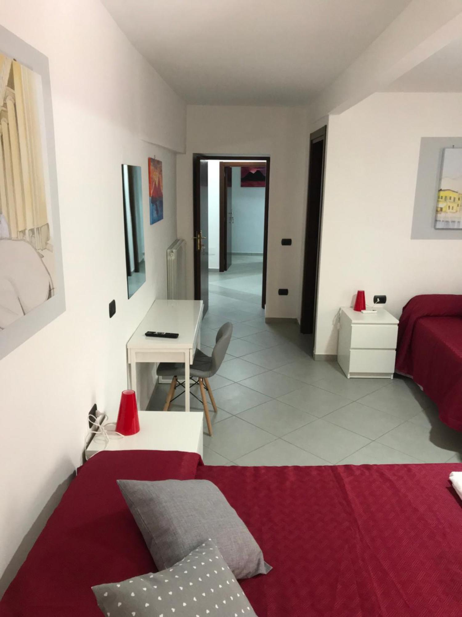 Dilemma Bed & Breakfast Наполи Екстериор снимка