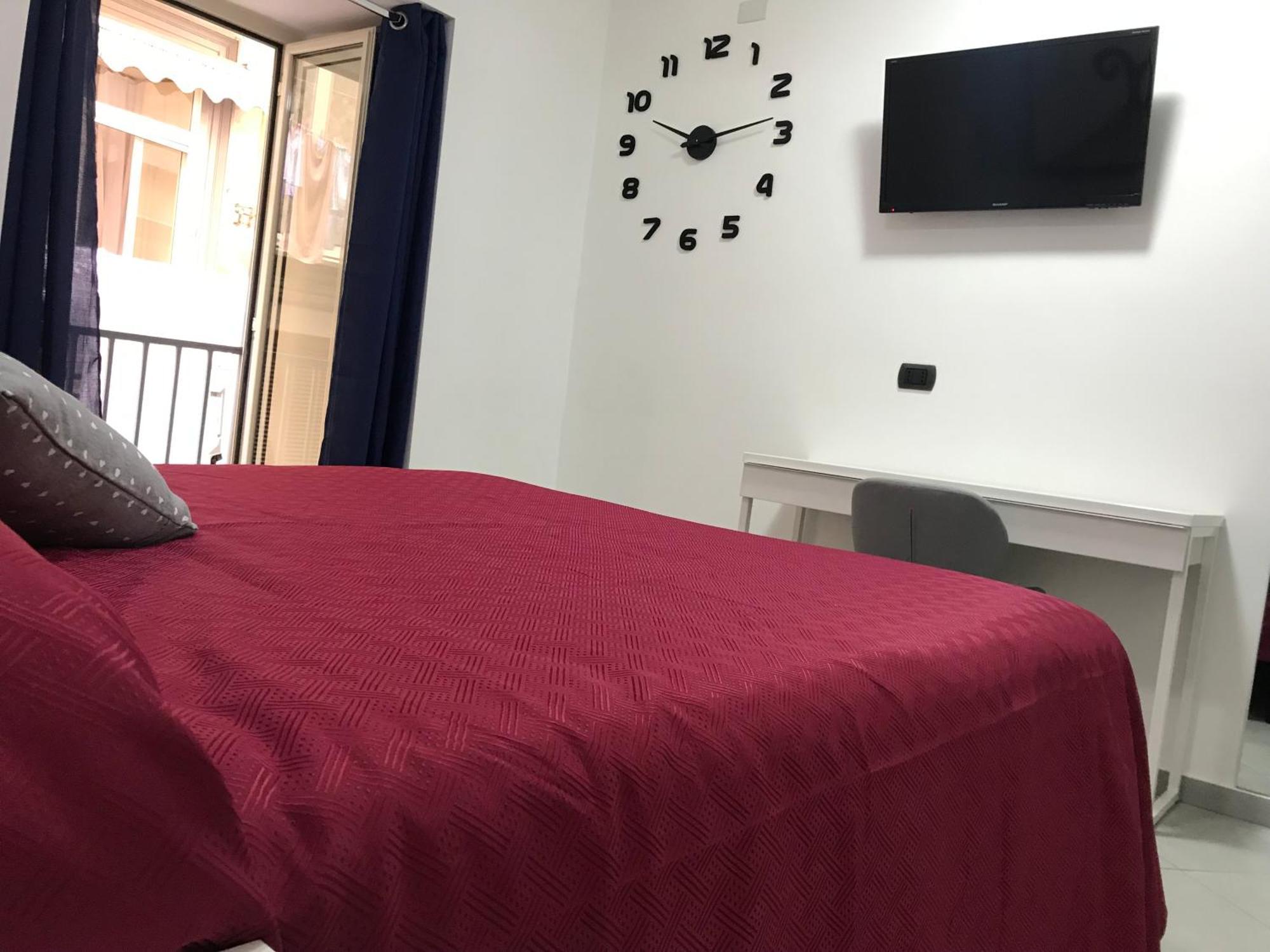 Dilemma Bed & Breakfast Наполи Екстериор снимка